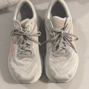 Hoka Women's Bondi 8 Gray Running Shoes